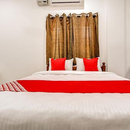 Oyo 69625 Mayuraa Residency Hotel Kumbakonam Ngoại thất bức ảnh