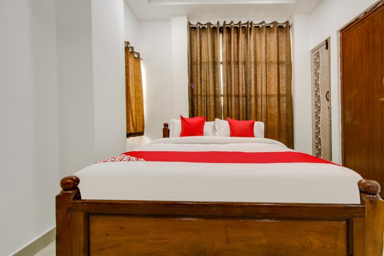 Oyo 69625 Mayuraa Residency Hotel Kumbakonam Ngoại thất bức ảnh