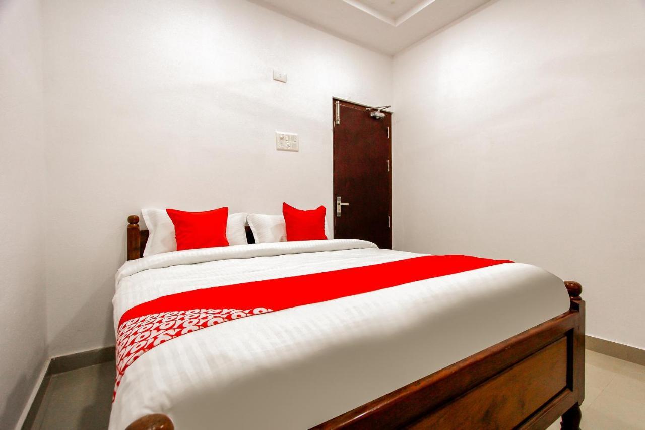 Oyo 69625 Mayuraa Residency Hotel Kumbakonam Ngoại thất bức ảnh