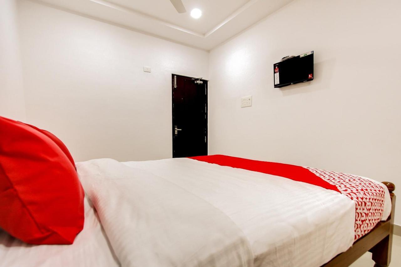 Oyo 69625 Mayuraa Residency Hotel Kumbakonam Ngoại thất bức ảnh