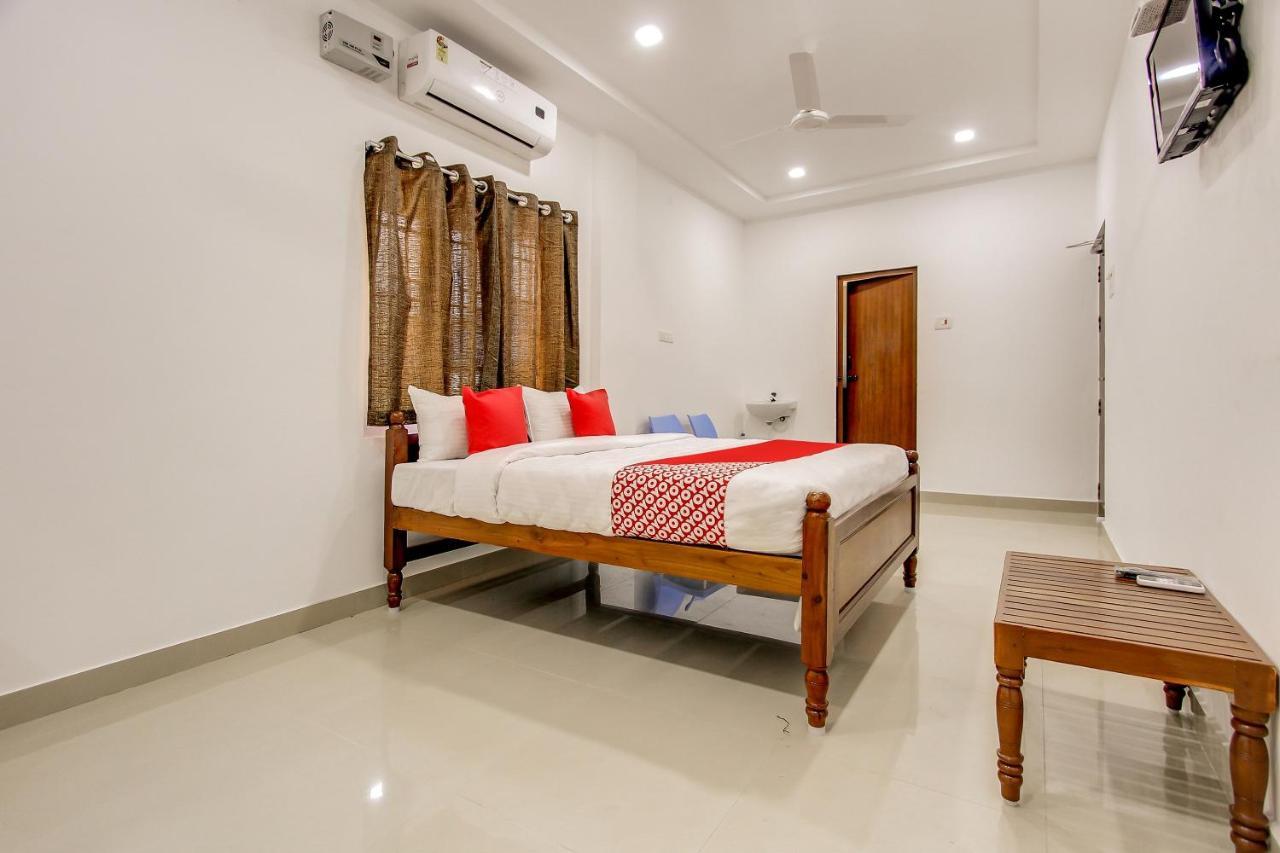 Oyo 69625 Mayuraa Residency Hotel Kumbakonam Ngoại thất bức ảnh